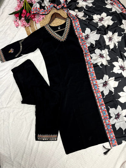 Matrut | Charoo Black Suit