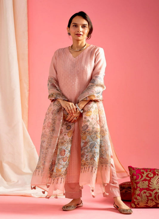 Matrut | Sumukhi Dusty Pink Straight Suit