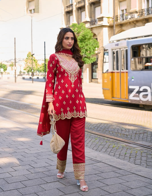 Matrut  | Mumtaz Red Palazzo Suit