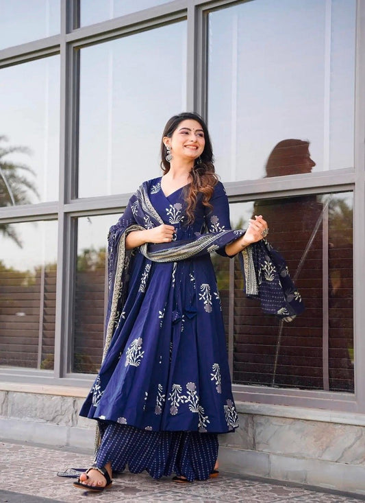 Matrut | Prakrati Navy Blue Anarkali Suit