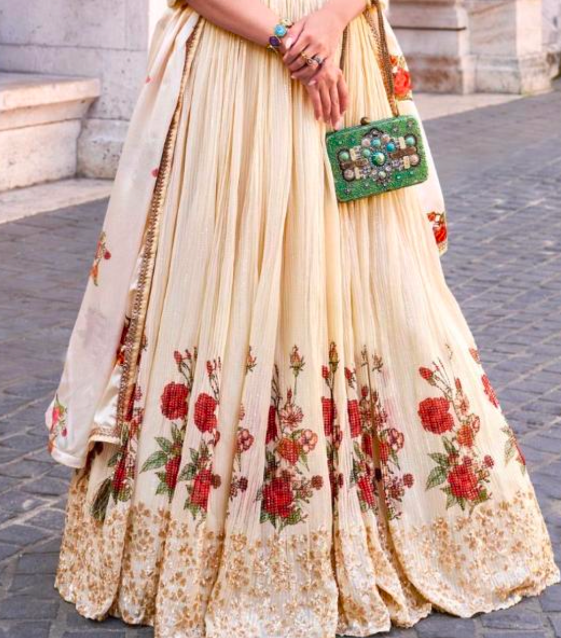 Matrut Zari Vistara Off-white Lehenga Set