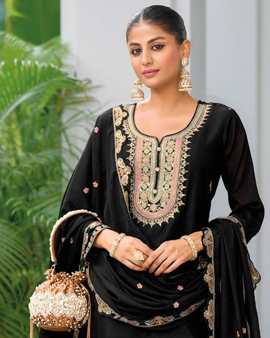 Matrut  | Sundus Charm Black Suit