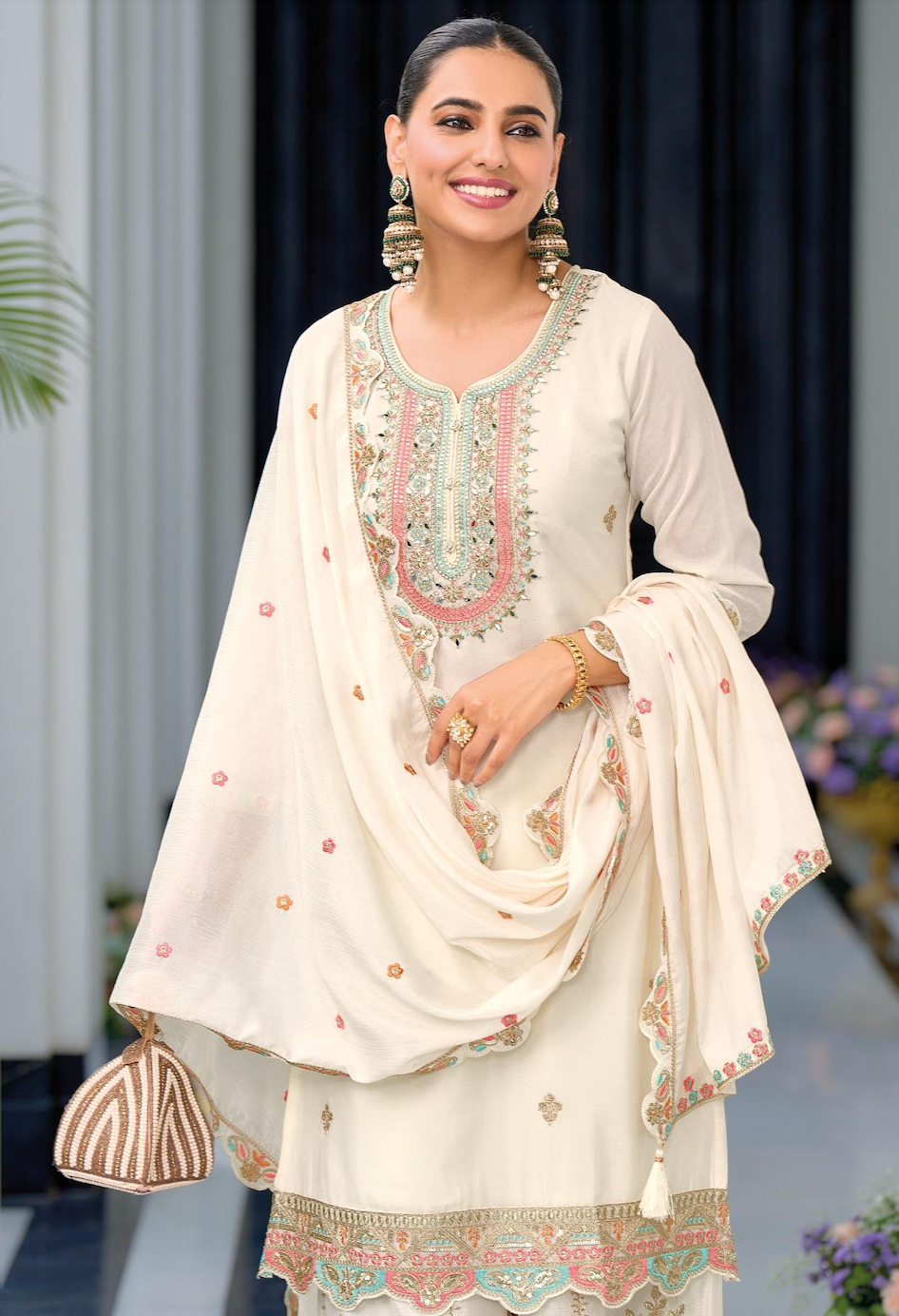 Matrut  | Sundus Charm White Suit