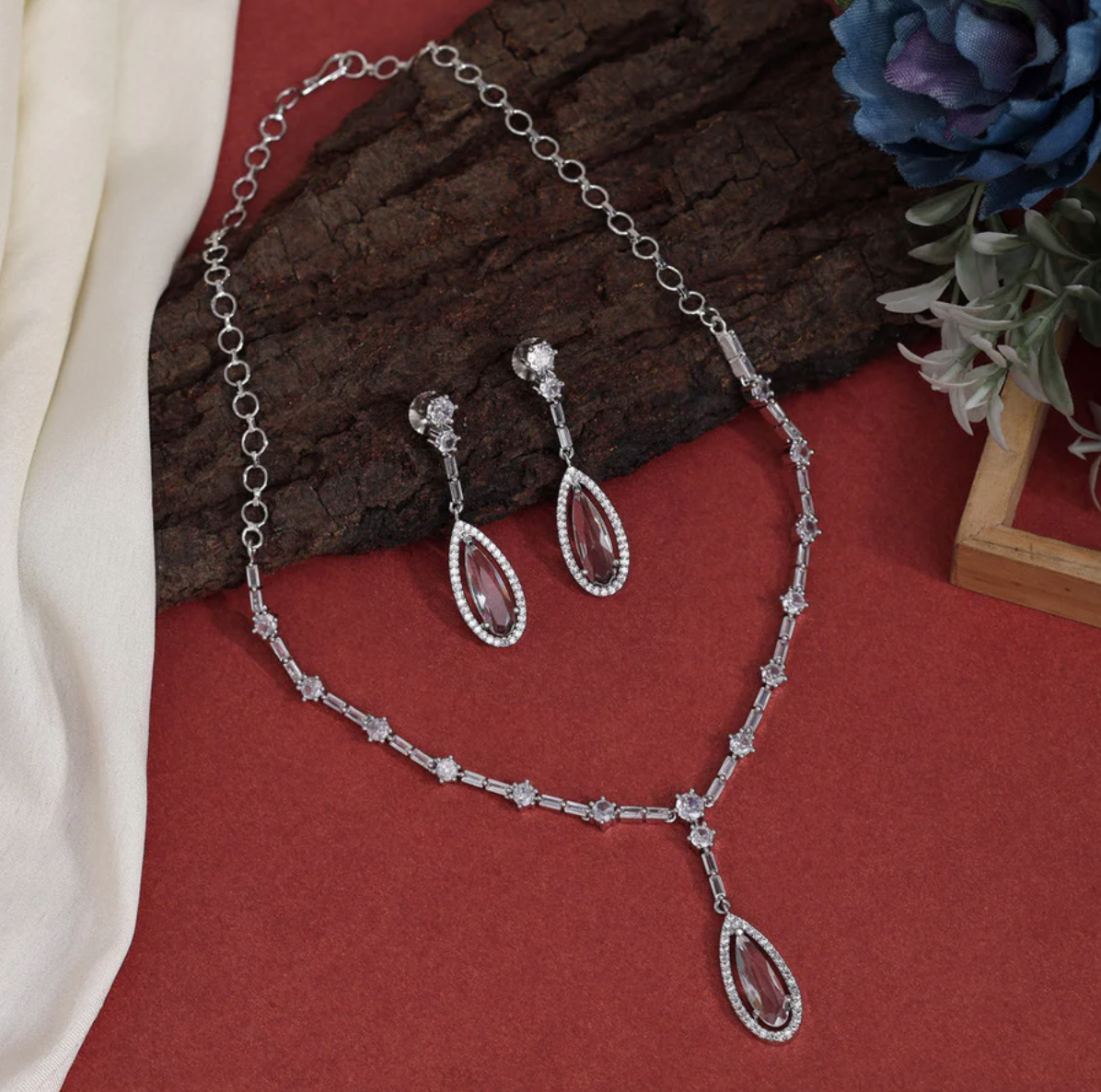 Matrut | Indo-western Necklace Set - IN335