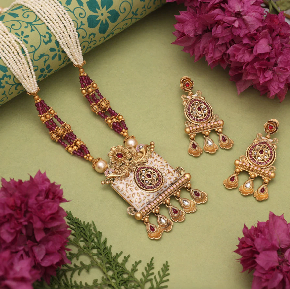 Matrut | Ethnic Necklace Set - M318