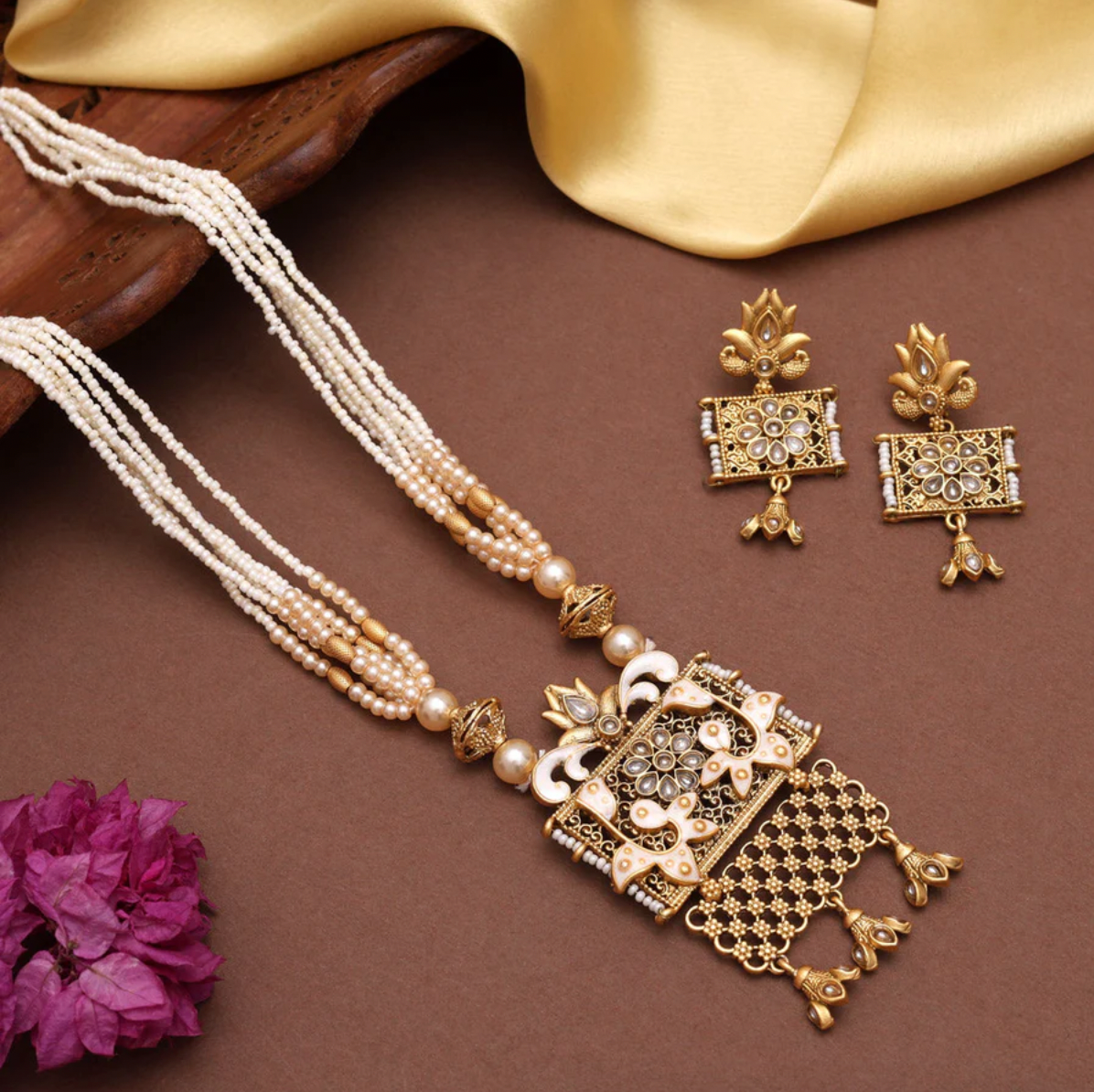 Matrut | Ethnic Necklace Set - M331