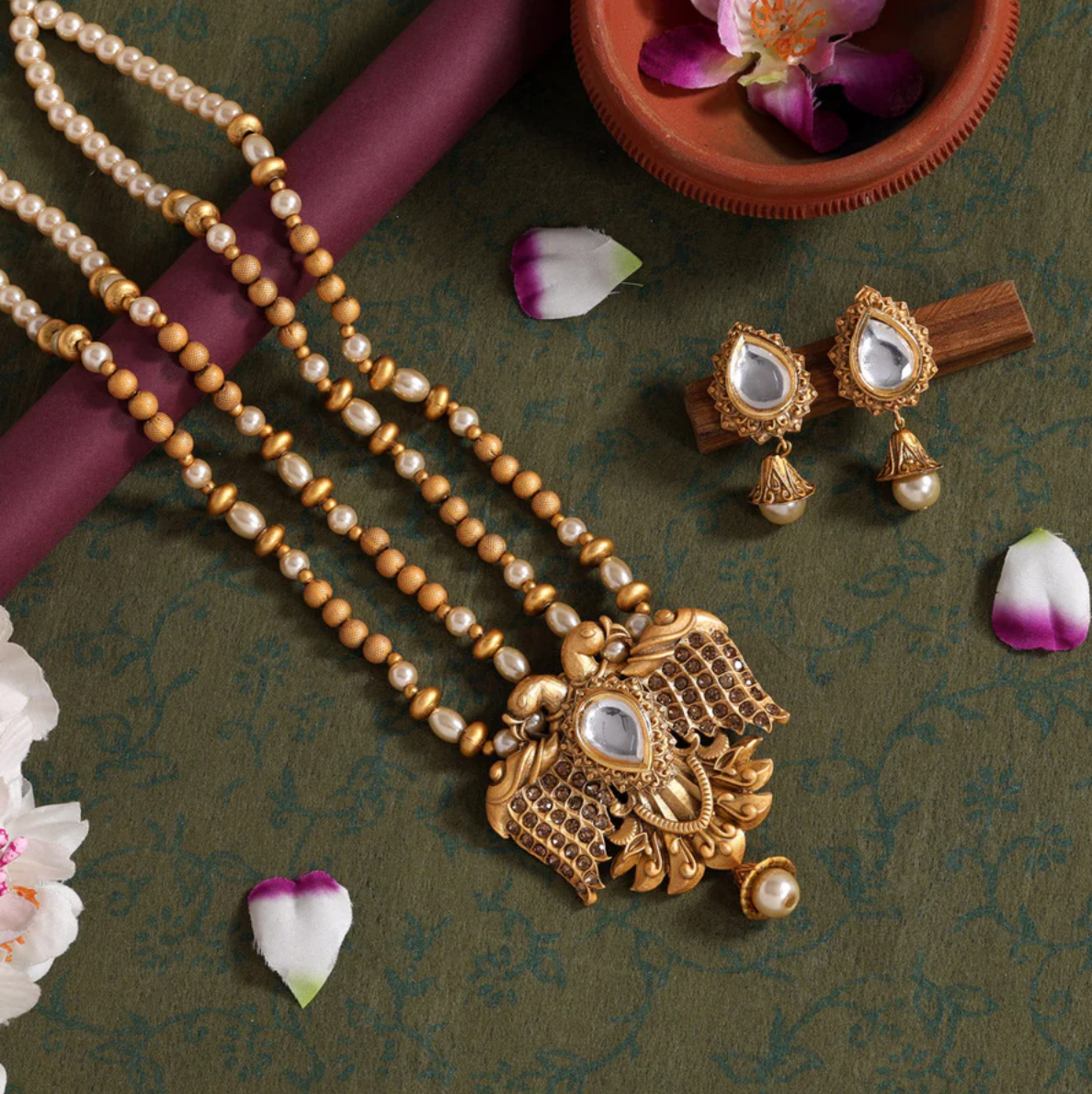 Matrut | Ethnic Necklace Set - M335