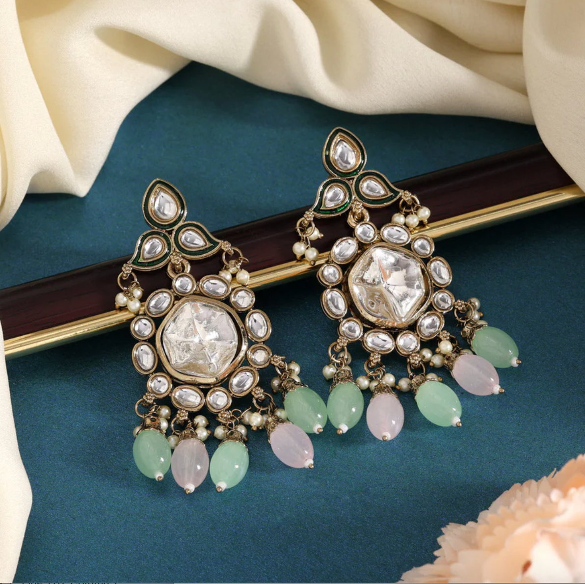 Matrut | Ethnic Earrings - E328