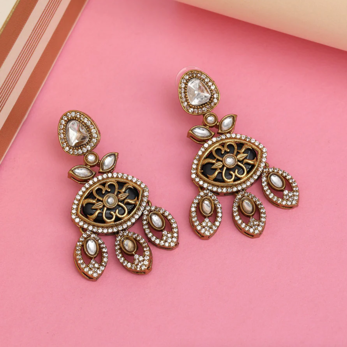 Matrut | Ethnic Earrings - E388