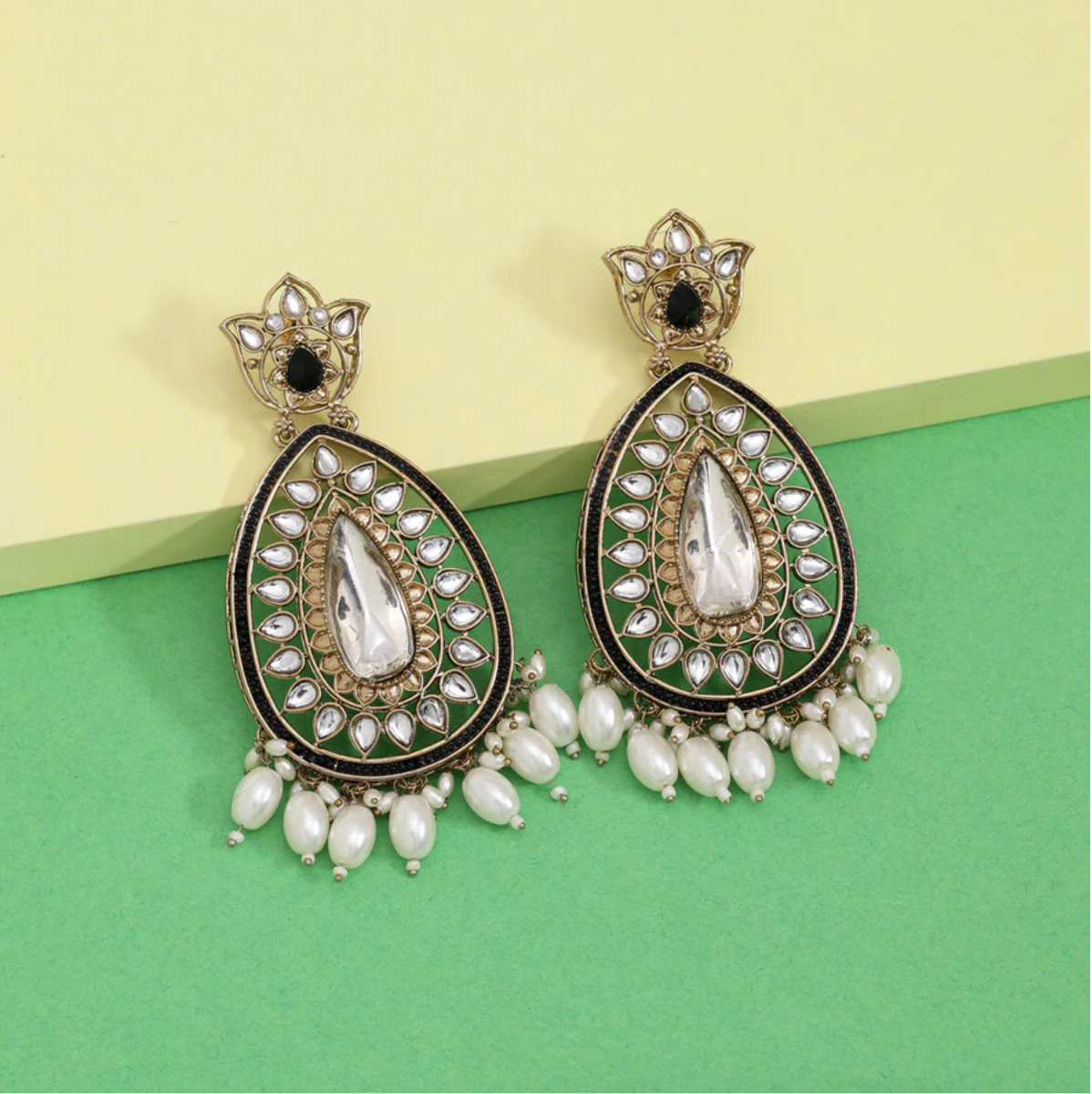 Matrut | Ethnic Earrings - E394