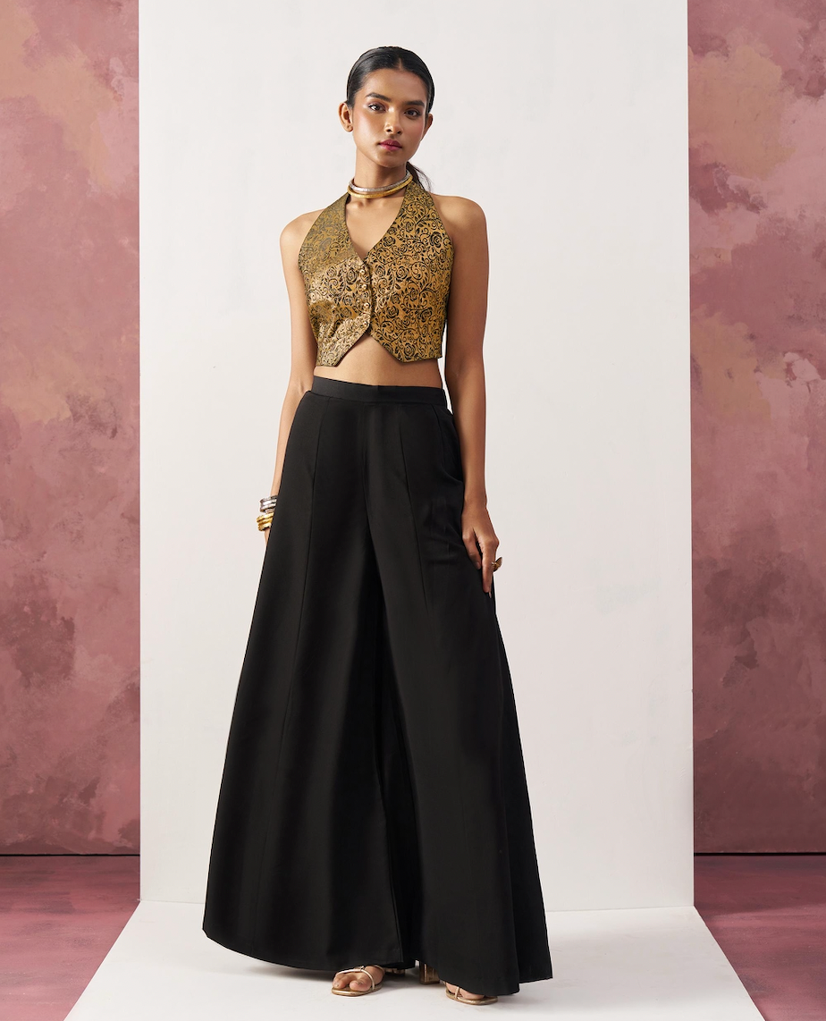 Matrut  |  Blazing Waistcoat Black Skirt Set