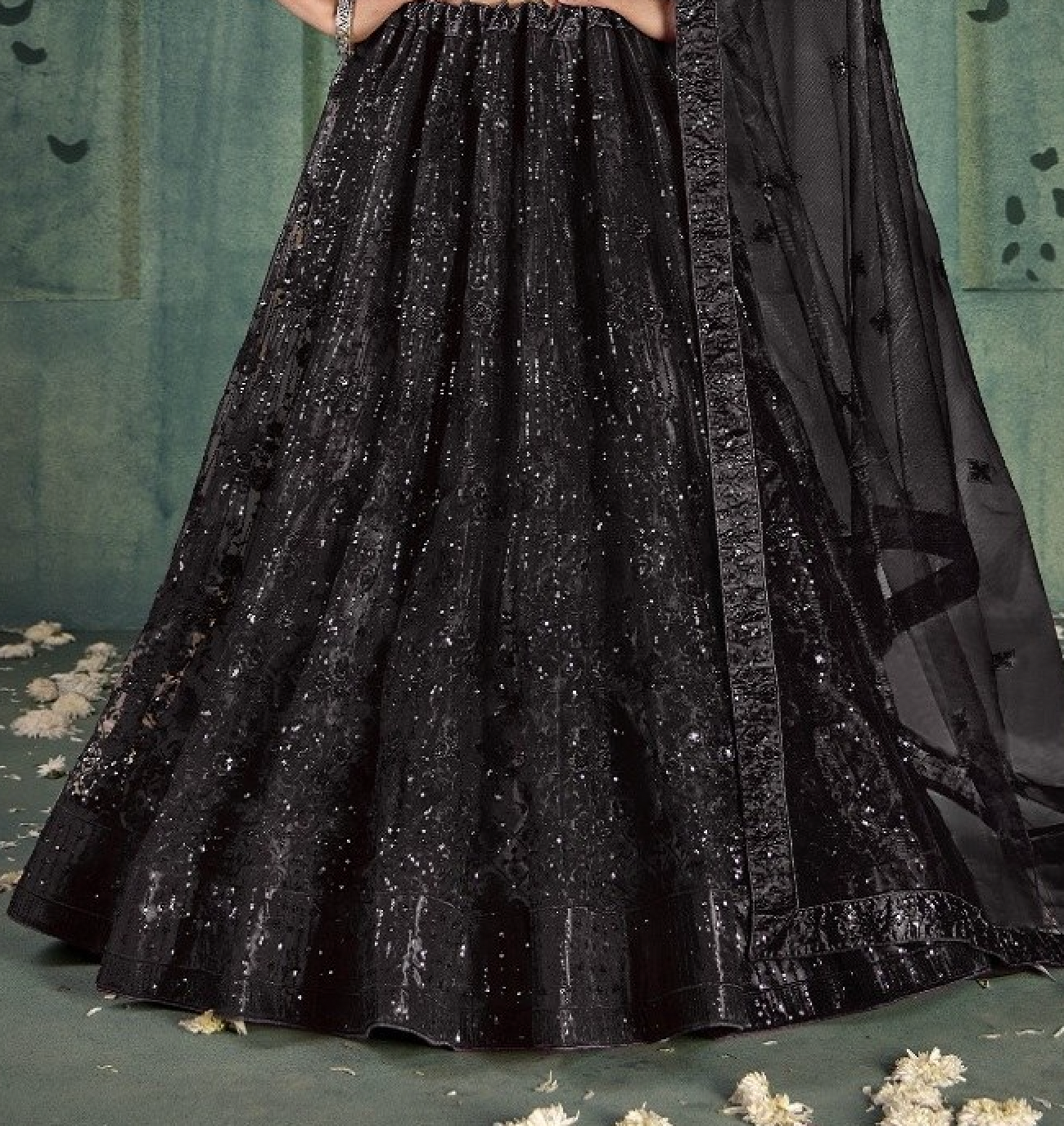 Matrut | Twilight Sparkle Black Lehenga Set