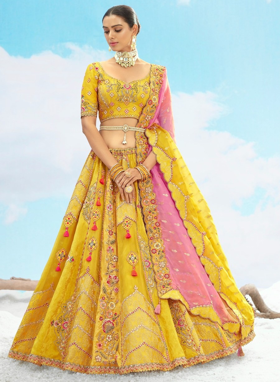 Matrut | Mithaas Yellow Lehenga Set