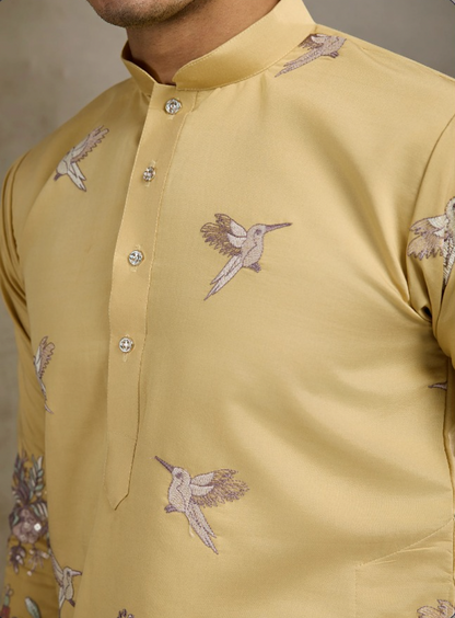 Matrut | Pixel Threads Yellow Kurta Set