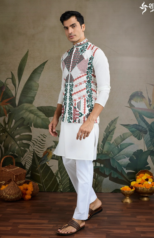 Matrut | Rajwadi White Kurta Set