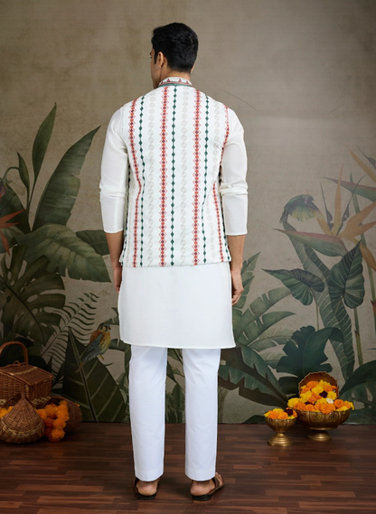Matrut | Rajwadi White Kurta Set
