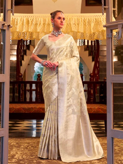 Matrut | Shella White Saree