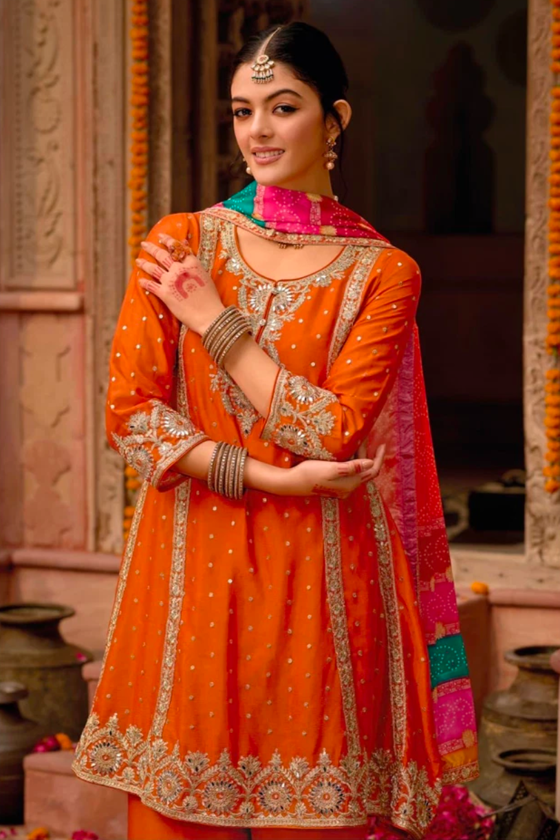 Matrut  | Gajari Orange Straight Suit