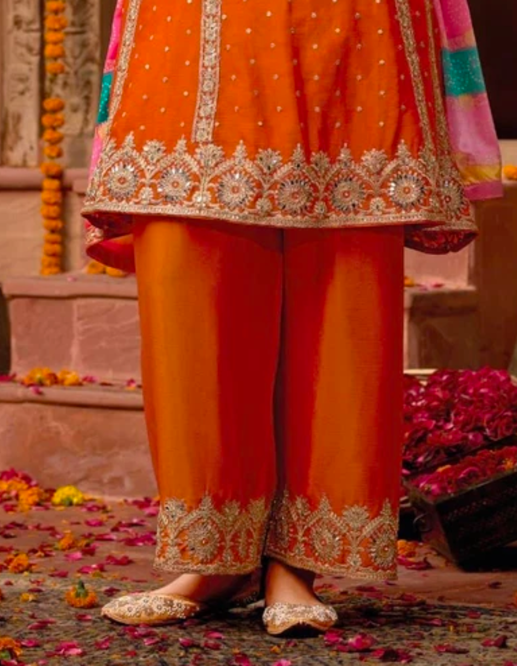 Matrut  | Gajari Orange Straight Suit