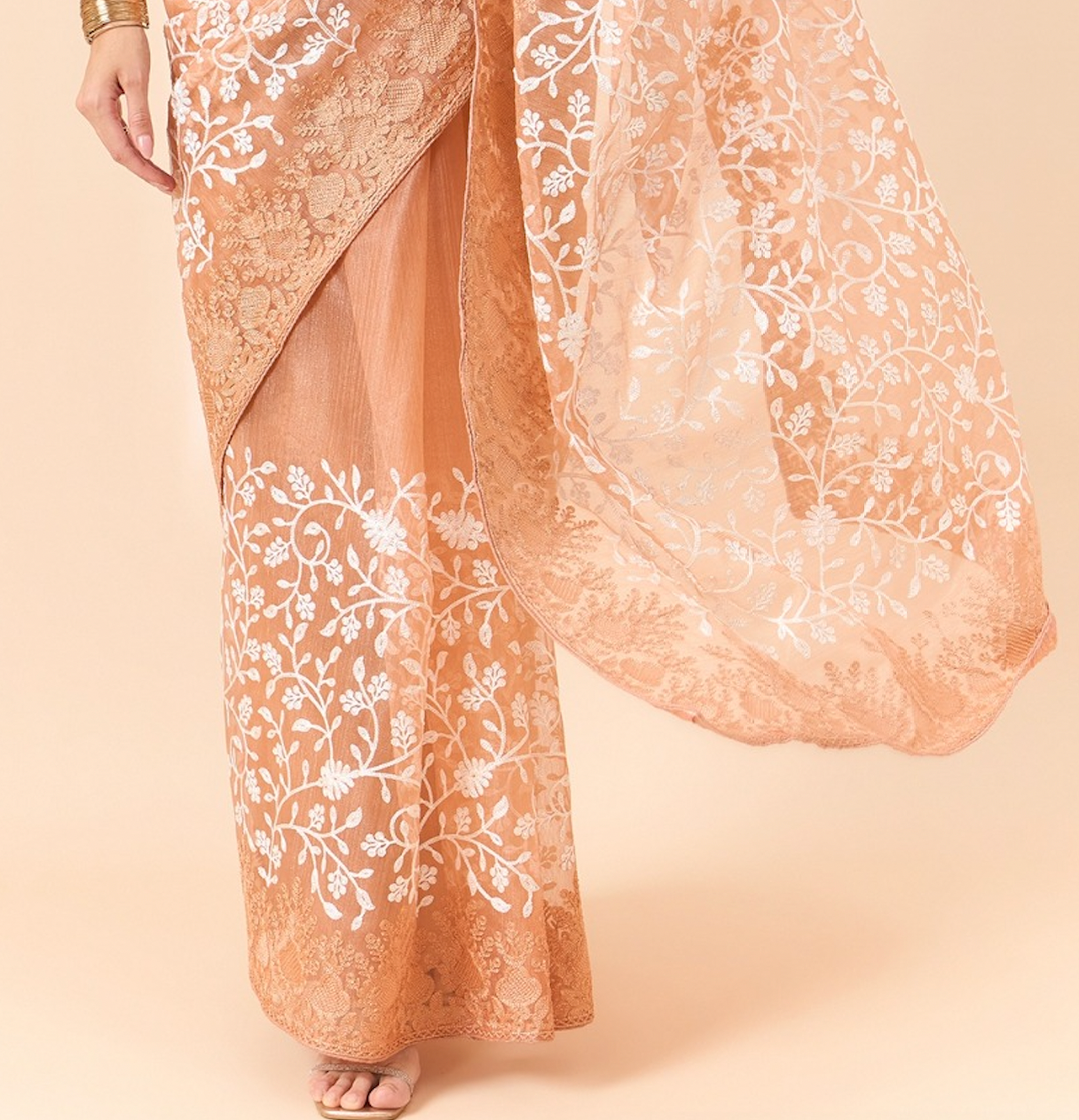 Matrut | Ziva Peach Saree