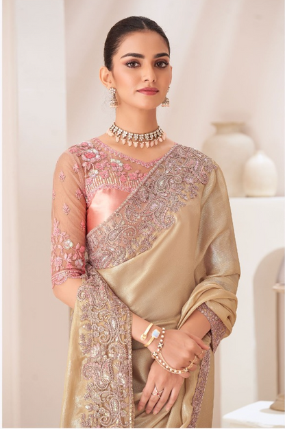 Matrut | Emar Radiance Soft Gold Saree