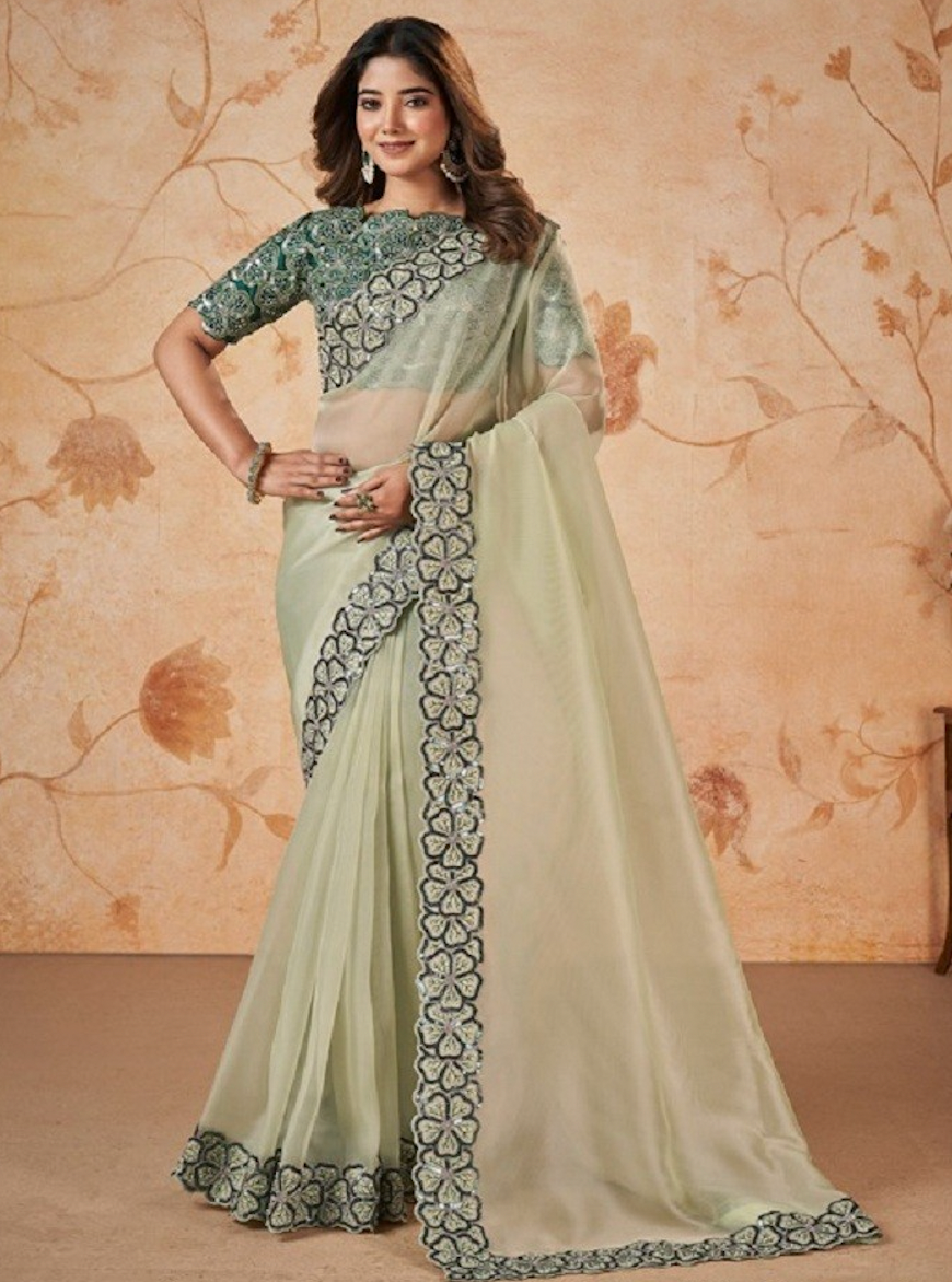 Matrut | Dolce Dip Pista Green Saree