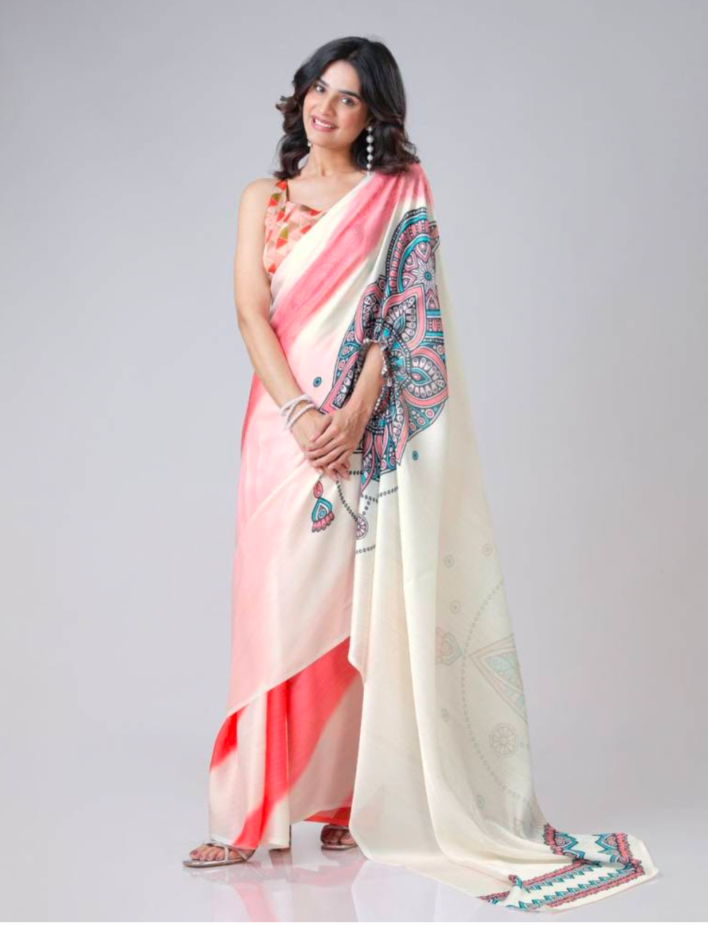 Matrut  |  Soft Blush Pink Stripe Freehand Saree