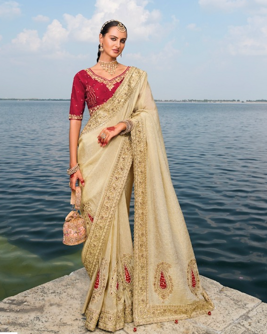 Matrut | Shahi Andaaz Cream Saree