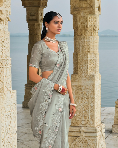 Matrut | Shahi Andaaz Grey Saree