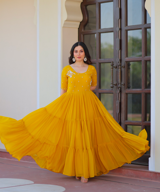 Matrut | Fly High Yellow Gown
