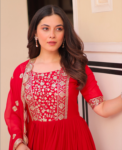 Matrut | Keeran Red Gown