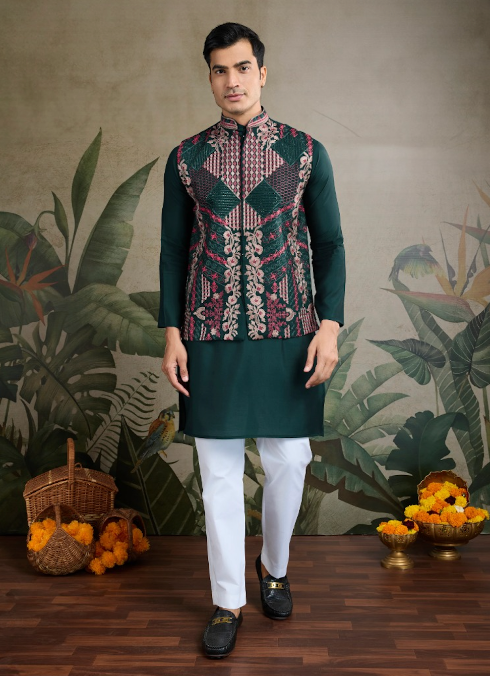 Matrut | Rajwada Green Kurta Set