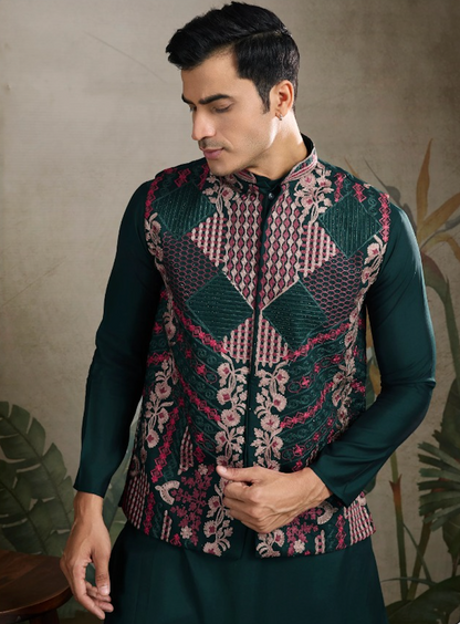 Matrut | Rajwada Green Kurta Set