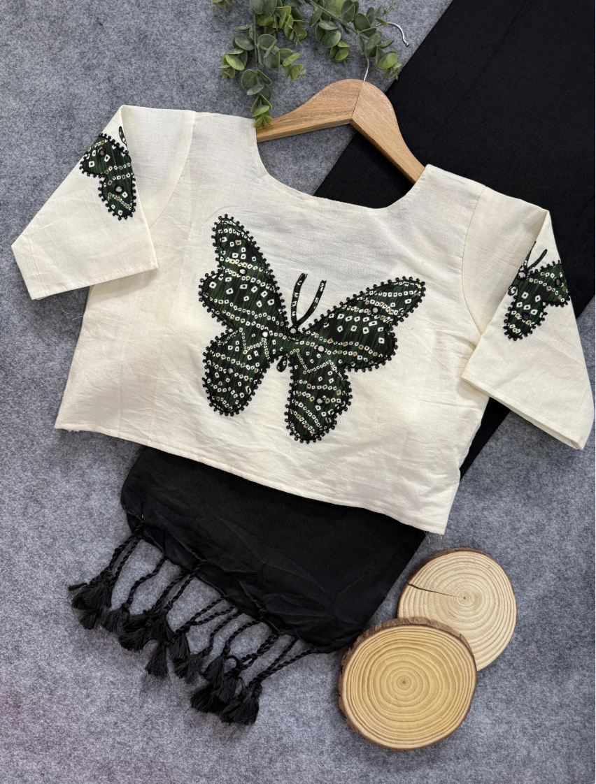 Matrut | Butterfly Black Saree