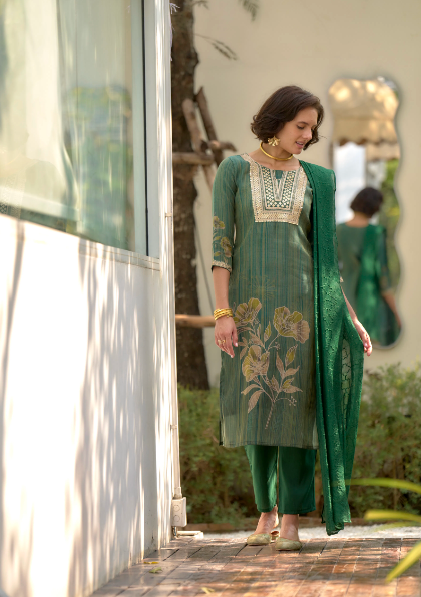 Matrut | Divine Bliss Green Straight Suit