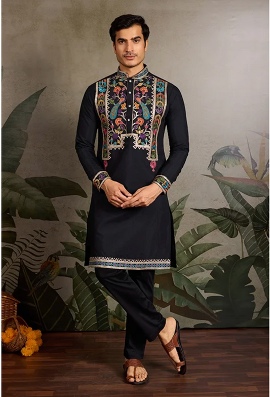 Matrut | Jhankaar Black Kurta Set