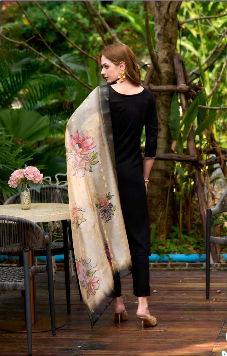 Matrut | Divine Bliss Black Straight Suit