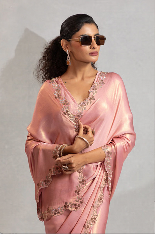 Matrut | Glow Pink Saree