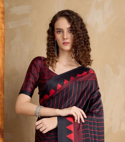 Matrut | Chakra Black Saree