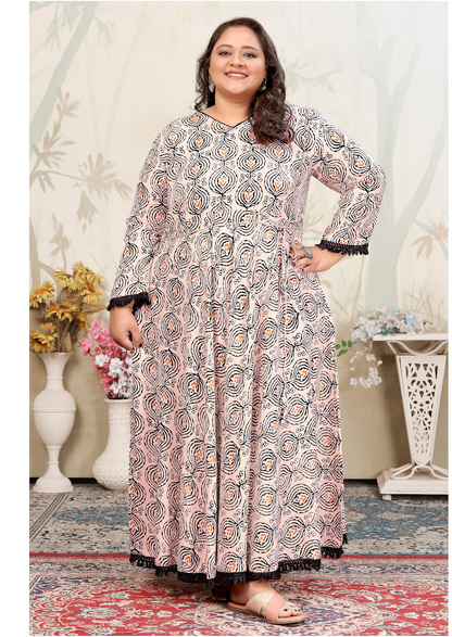 Matrut | Cheer Cream Long Dress