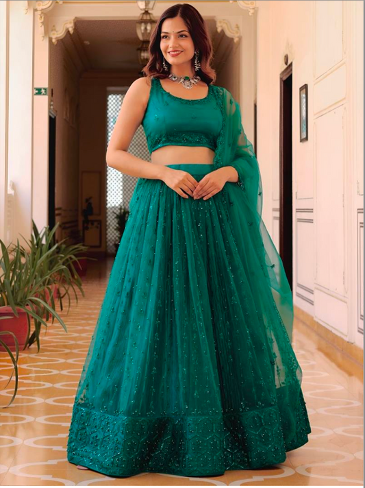 Matrut | Aayna Peacock Green Lehenga