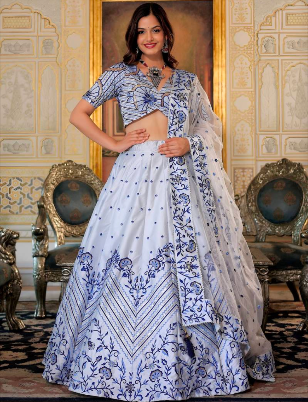 Matrut | Aayna Light Grey Lehenga