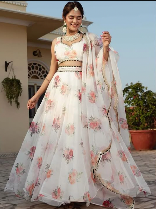 Matrut | Darling White Floral Lehenga