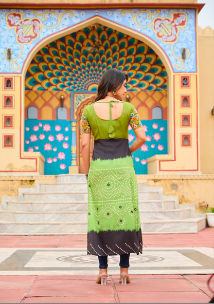 Matrut | Dandiya Diaries Kurti - D064