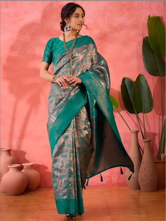 Matrut | Saral Peacock Green Saree