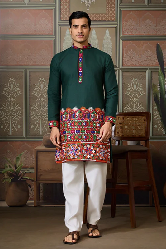 Matrut | Raas Green Kurta Set