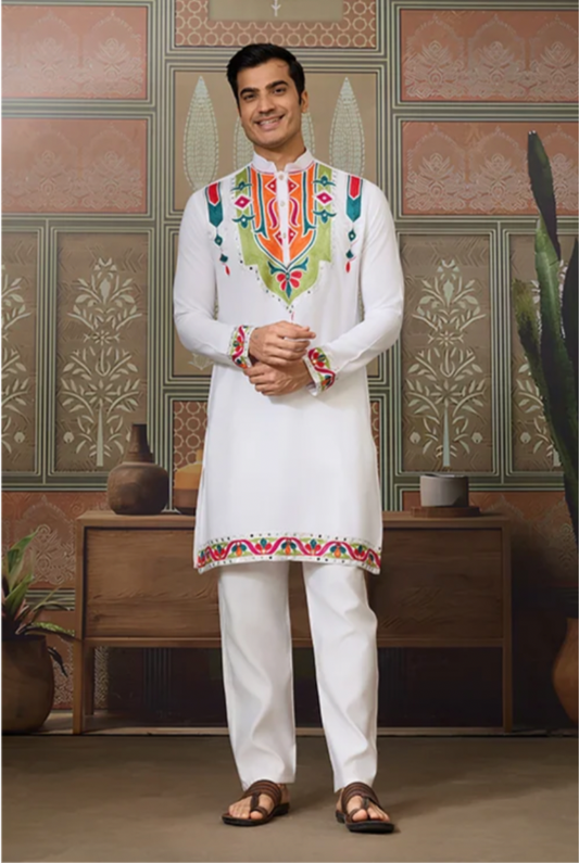 Matrut | Navami White Kurta Set