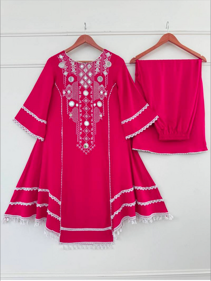 Matrut | Lukchup Pink Kurti Set