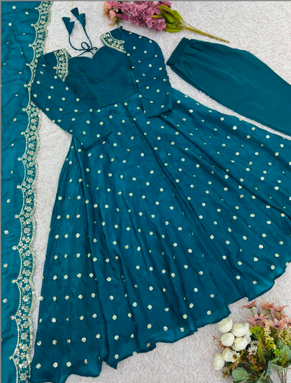 Matrut | Naisha Firozi Gown