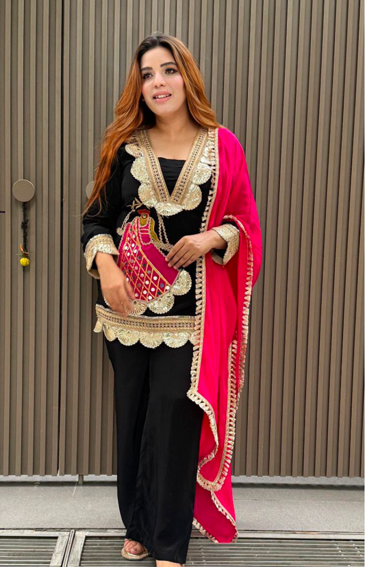 Matrut  | Resham Kraft Black Palazzo Suit